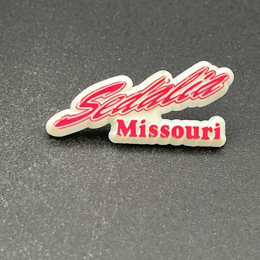 Sedalia Missouri Plastic Lapel Hat Pin